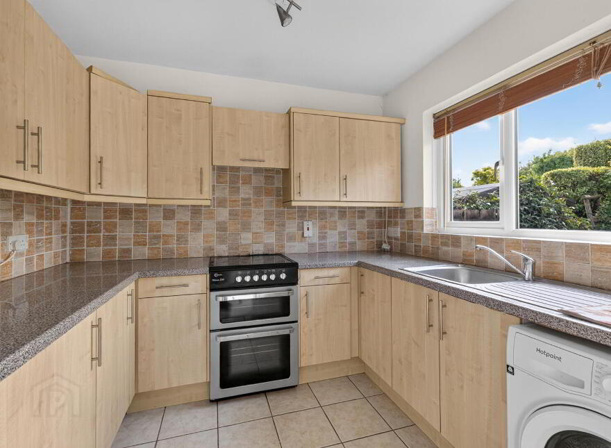 5 Railway Cottages, Bridge Road, Helen's Bay, BT19 1TE