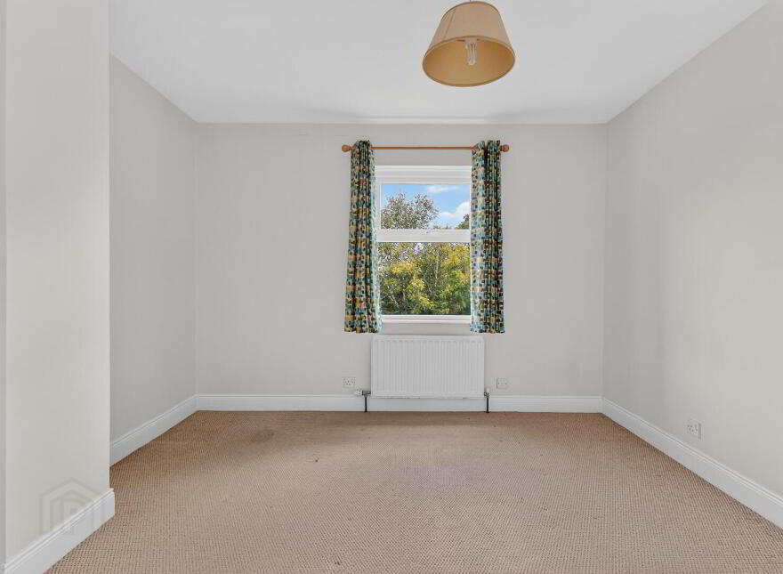 5 Railway Cottages, Bridge Road, Helen's Bay, BT19 1TE