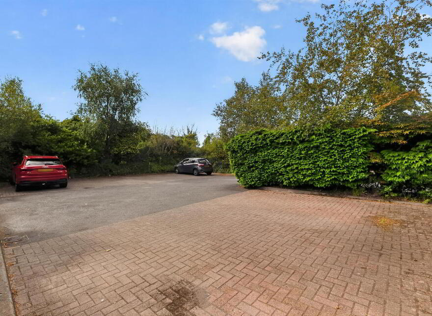 5 Railway Cottages, Bridge Road, Helen's Bay, BT19 1TE