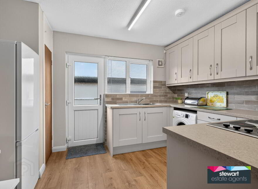 173 Hillsborough Old Road, Lisburn, BT27 5QE