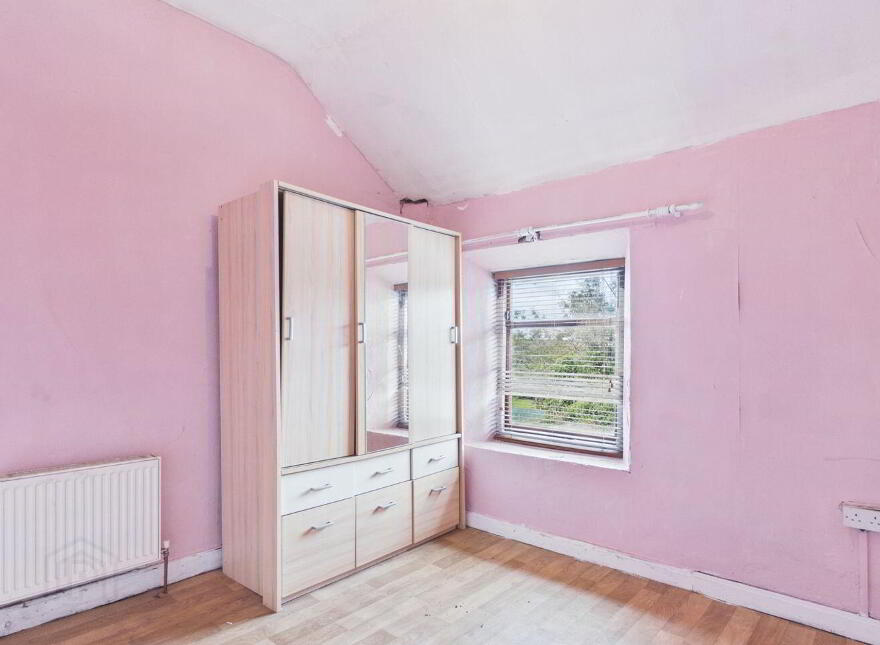 5 Kyle Terrace, Kickham Street, Thurles, E41K7P8