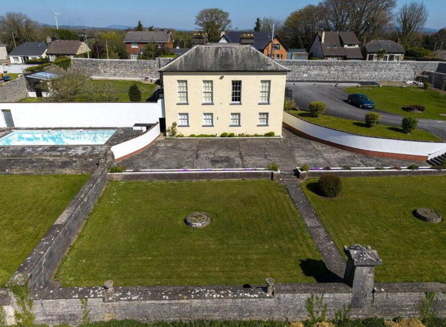 Roseneath House, Mill Road, Corbally, V94V9KH