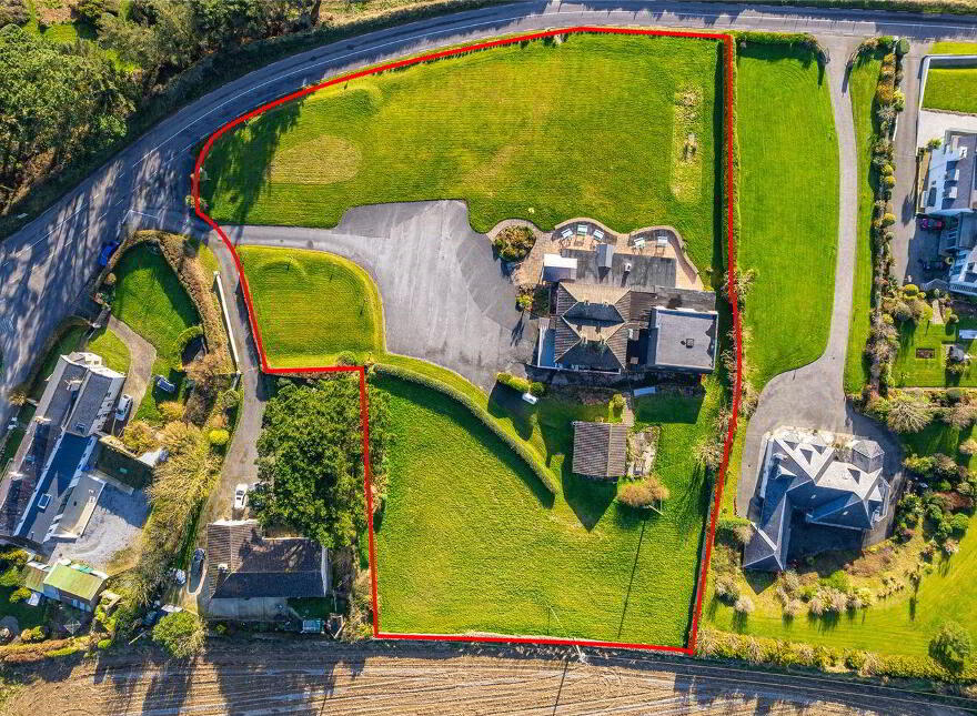 Sea House, Harbour View, Kilbrittain, P72HC79