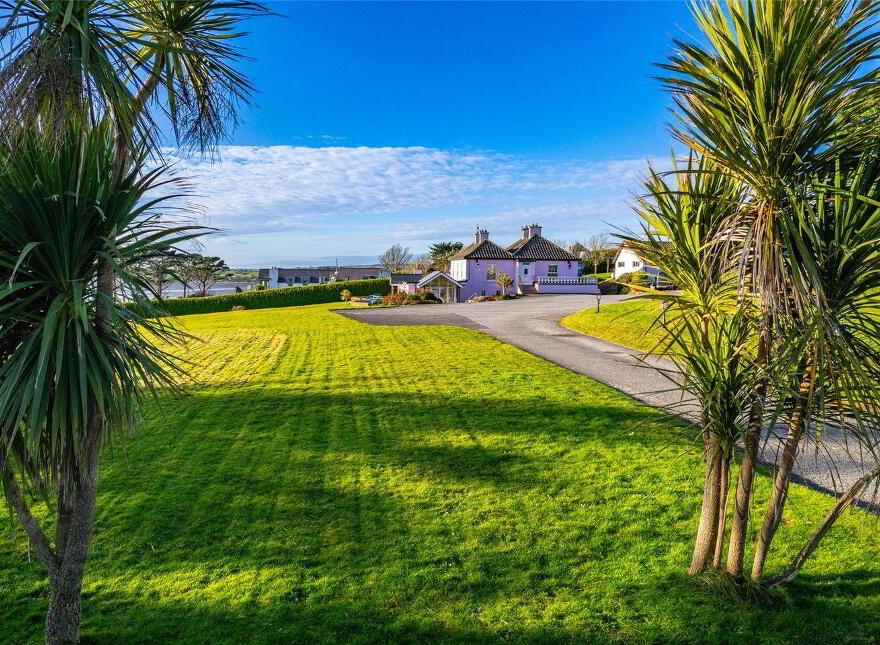 Sea House, Harbour View, Kilbrittain, P72HC79