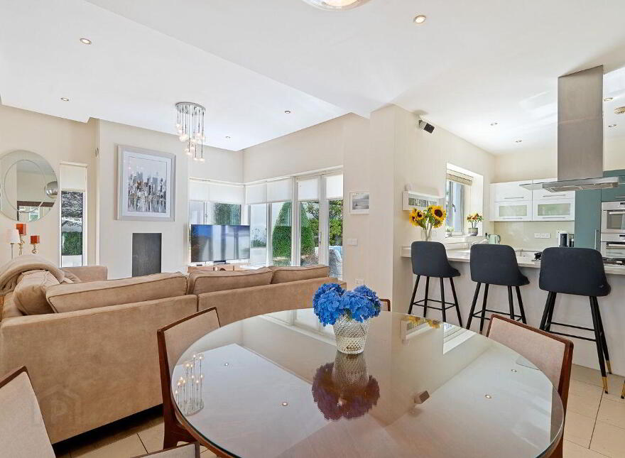 2 Elden, Maryborough Hill, Douglas, Douglas, T12E9XP