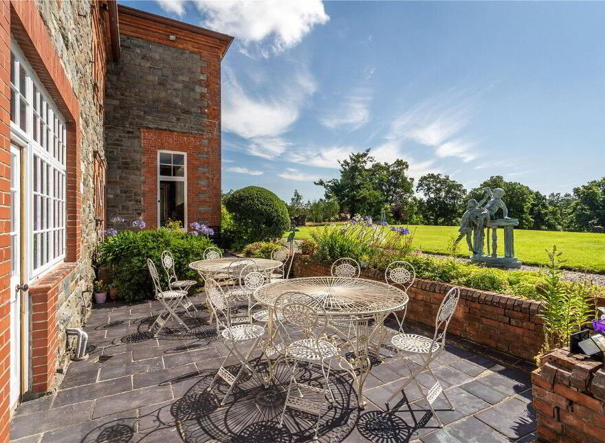 Claragh House, Ramelton, Ramelton, F92P5V6