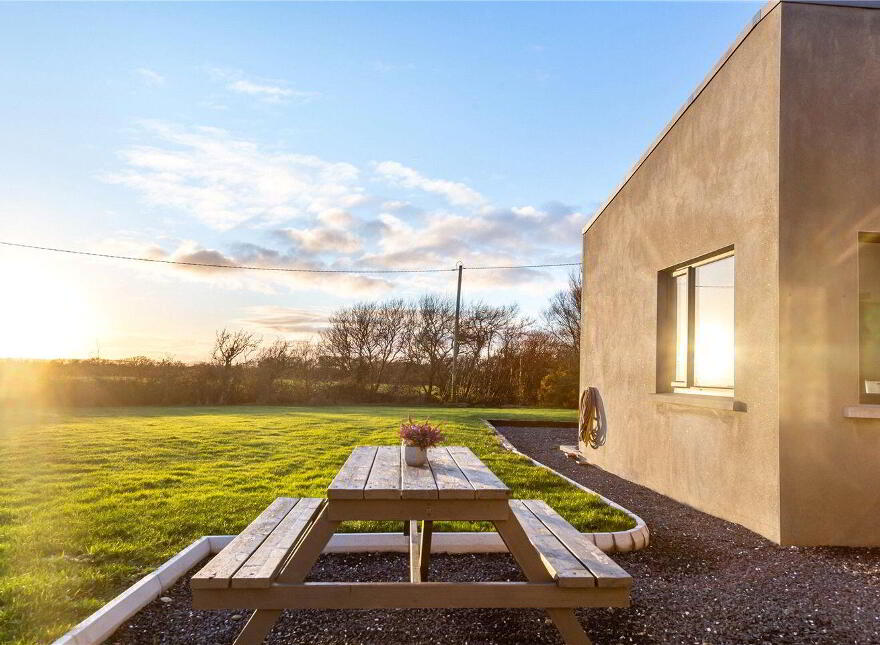 Vernegly, Bannow, Y35P2XW
