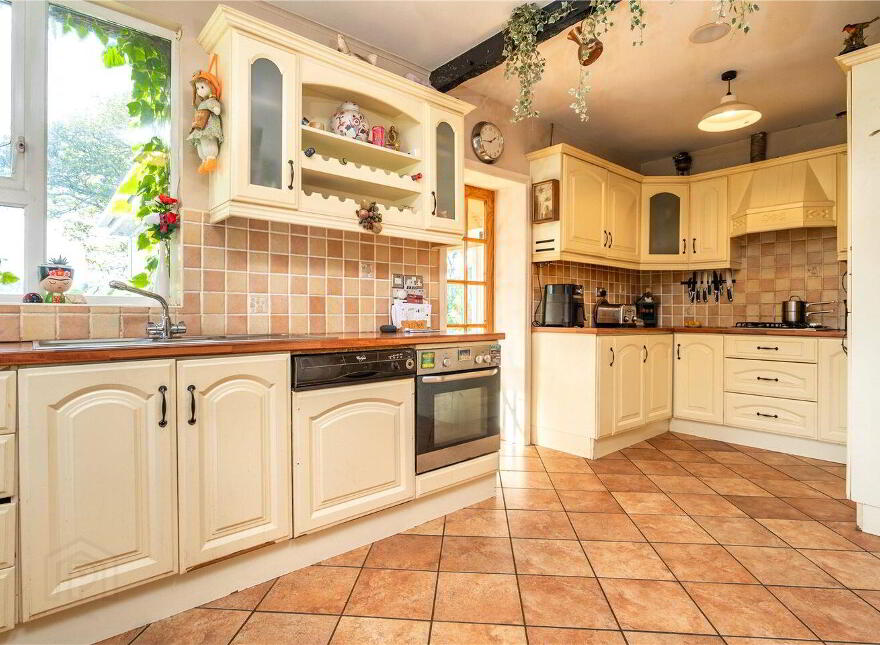 Sheelin, Lough Road, Milford, F92X8H2