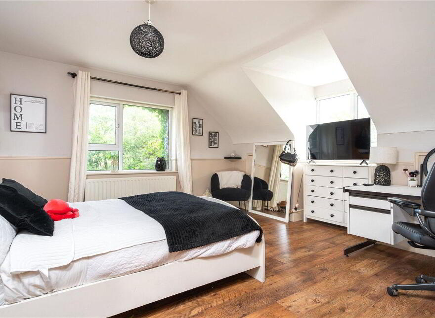 Sheelin, Lough Road, Milford, F92X8H2