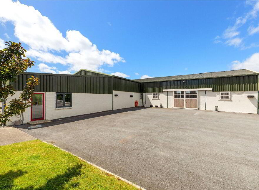 Hallowberry Lodge, Ballingate, Carnew, Y14AW67