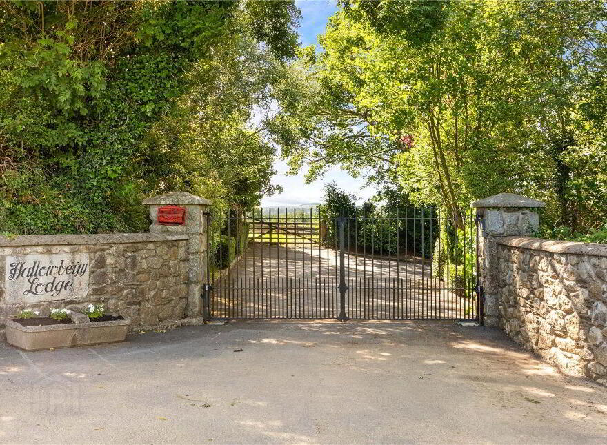 Hallowberry Lodge, Ballingate, Carnew, Y14AW67
