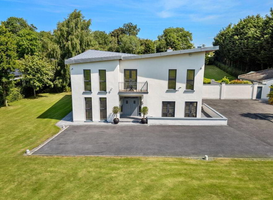 Riverdale House, Lyrath, Kilkenny, R95X384