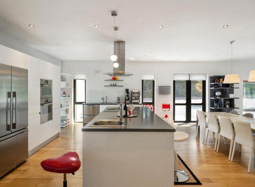Riverdale House, Lyrath, Kilkenny, R95X384
