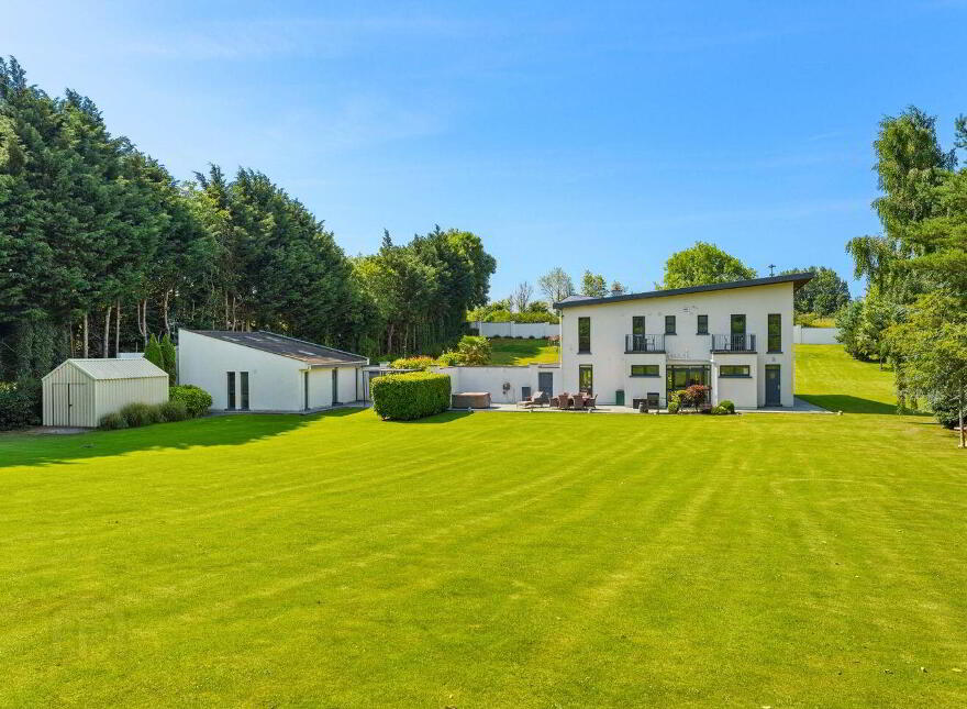 Riverdale House, Lyrath, Kilkenny, R95X384