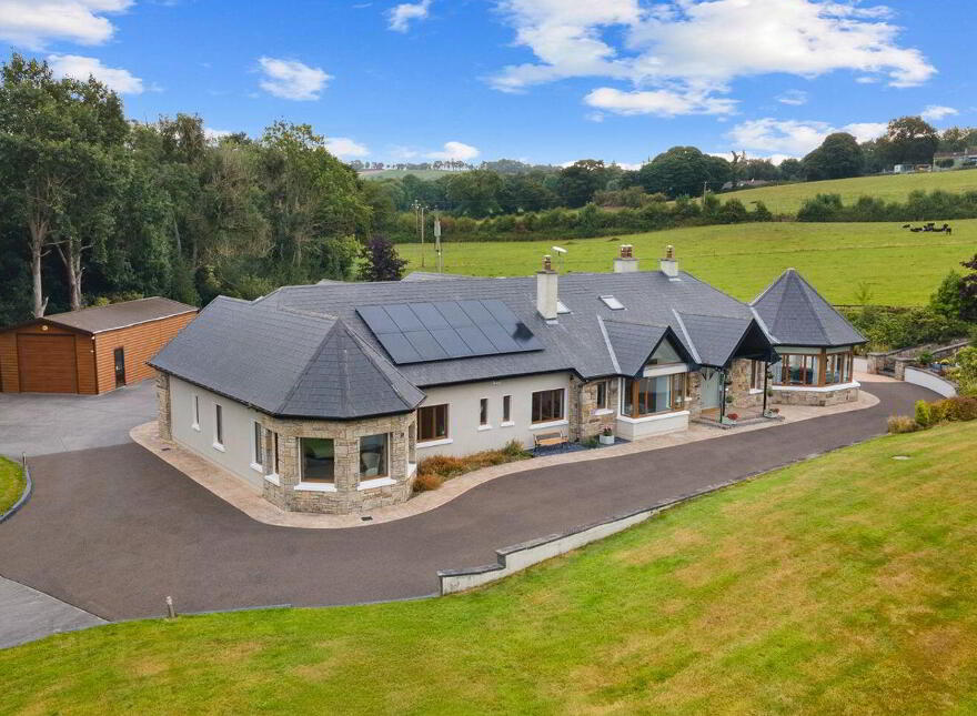 Castletown, Portroe, Garrykennedy, E45XY71