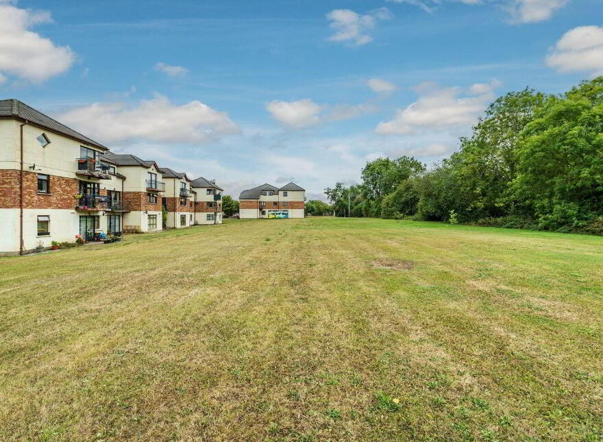 8 Millbank Square, Sallins, W91AV29