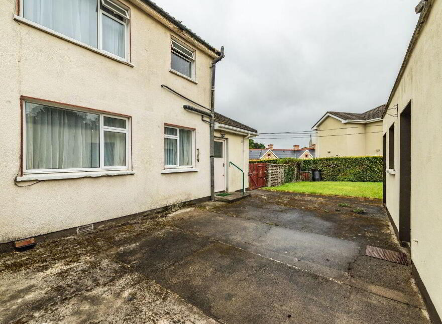 1 Elm Park, Kildare, R51H510