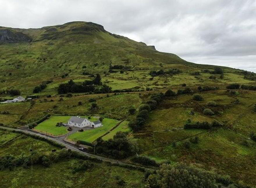 Shesknan, Glenade