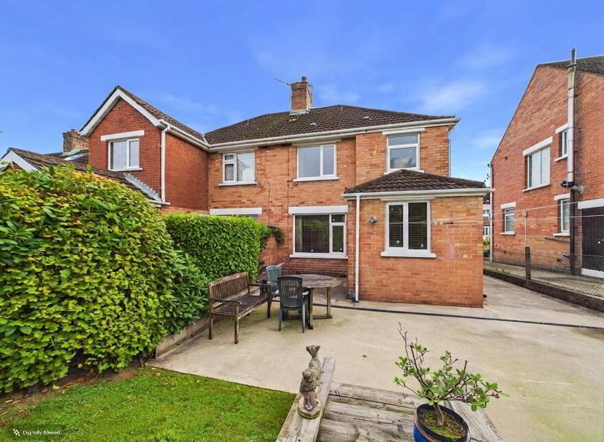 99 Knockbreda Park, Belfast, BT6 0HE