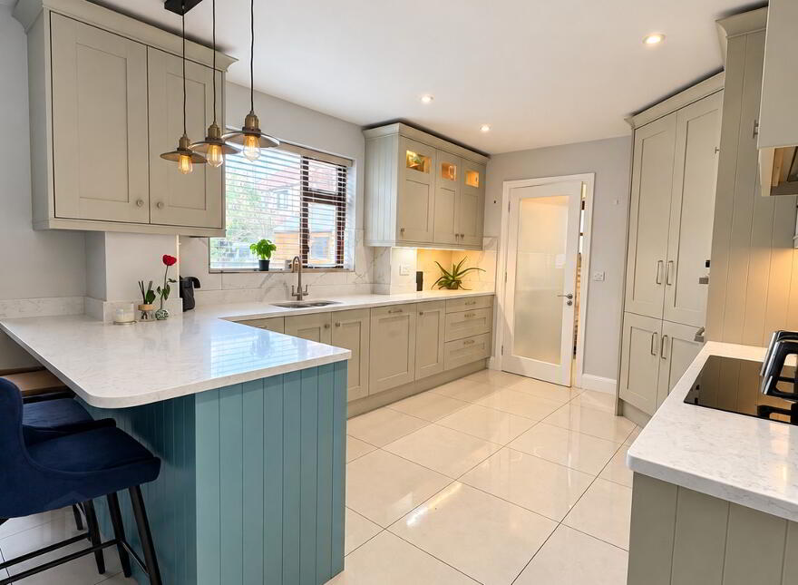 2 Castlewood Gardens, Pollerton Road, Carlow Town, R93HC59