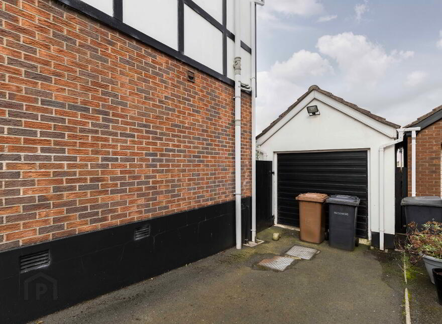 17 Denfort Lodge, Off Barban Hill, Dromore, BT25 1QB