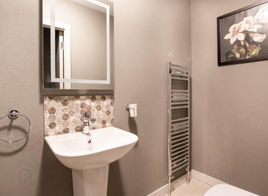 Apt 31 The Residence, 334 Ormeau Road, Belfast, BT7 2GE
