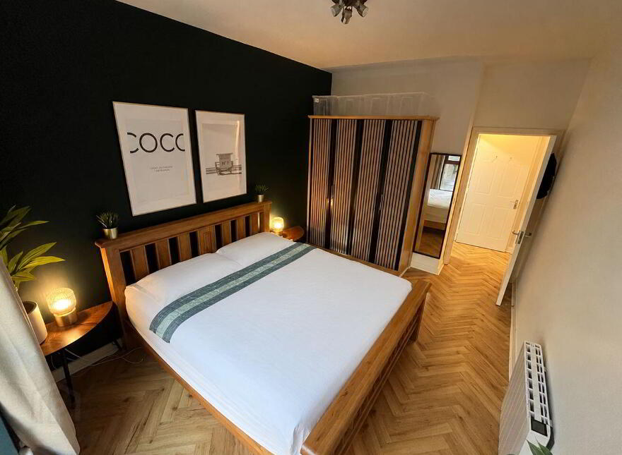 Apt 210, Castleforbes Square, Block E, Castleforbes Square, Dublin 1, D01VH99