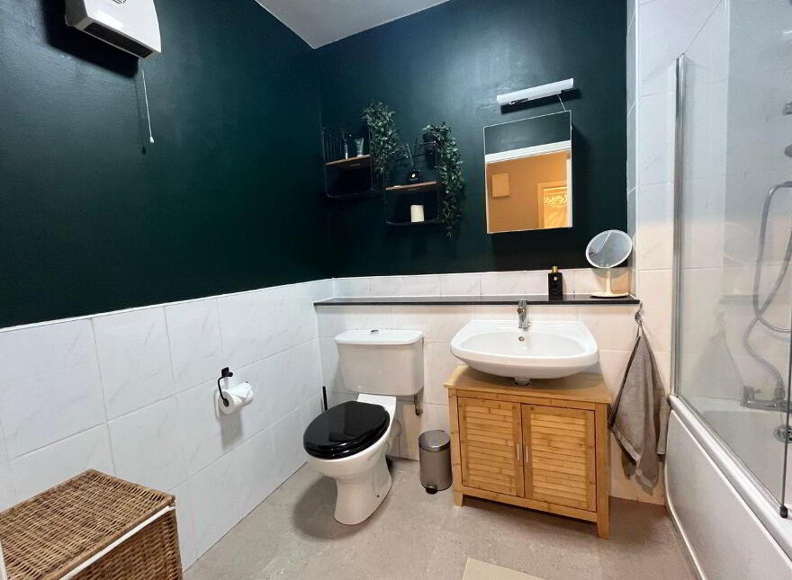 Apt 210, Castleforbes Square, Block E, Castleforbes Square, Dublin 1, D01VH99