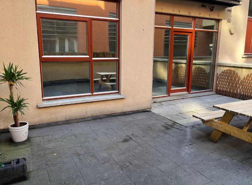 Apt 210, Castleforbes Square, Block E, Castleforbes Square, Dublin 1, D01VH99