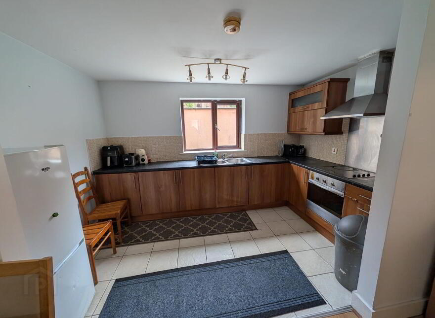1 Castleton Mews, 6 Castleton Gardens, Belfast, BT15 3BY