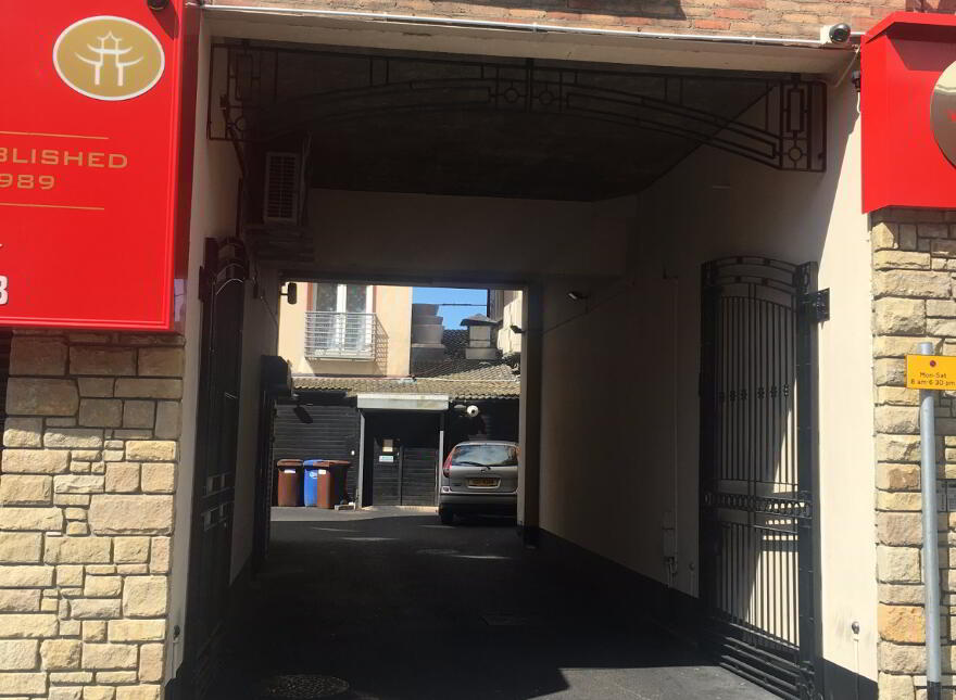 Queens Court, Derry/Londonderry, BT48 7AW