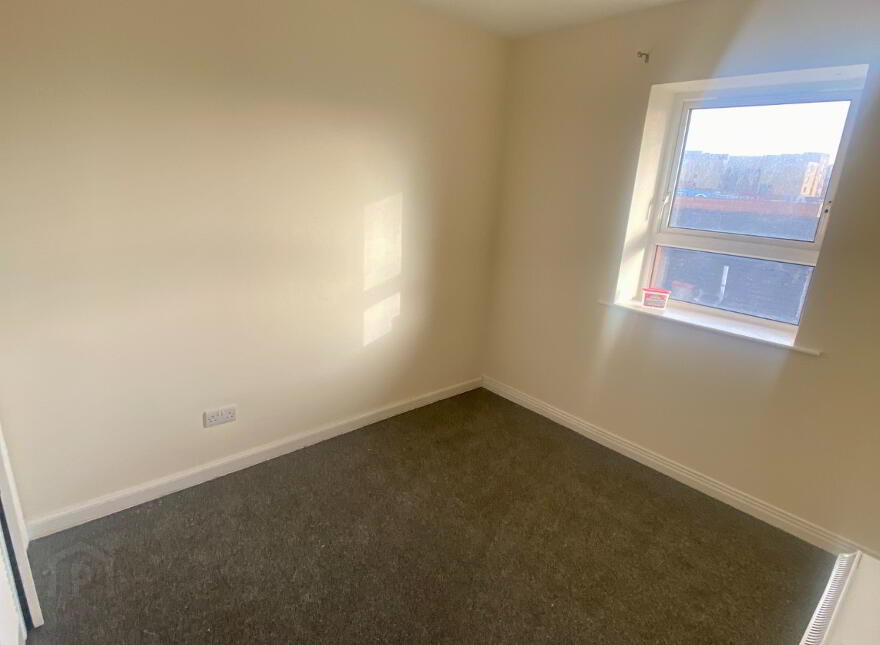 Queens Court, Derry/Londonderry, BT48 7AW