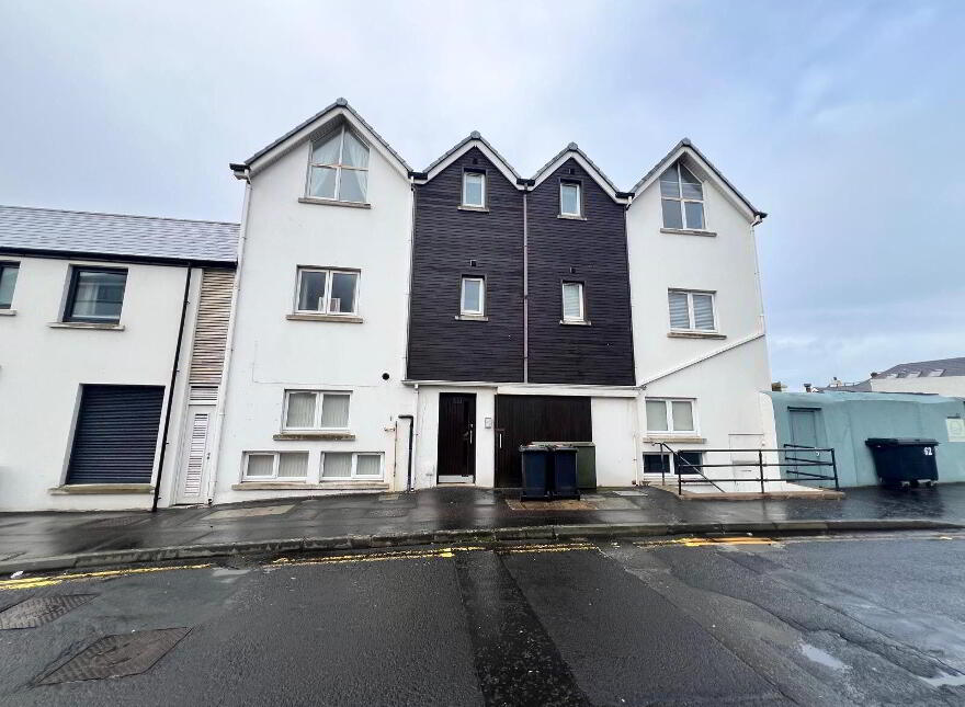 Apt 3, 40-42 Church Street, Portstewart, BT55 7AH
