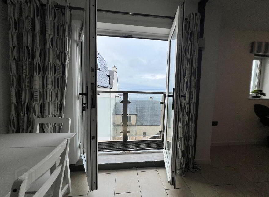 Apt 3, 40-42 Church Street, Portstewart, BT55 7AH