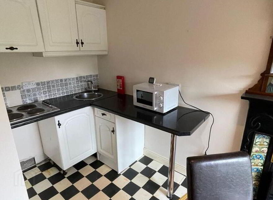 Berkeley Road, North Circular Road, North Circular Road, D07N5W4