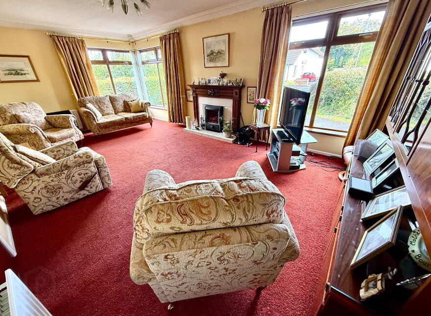16 Dunnwood Park, Waterside, Derry, BT47 2NN
