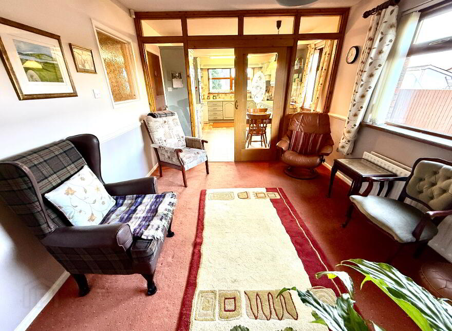 16 Dunnwood Park, Waterside, Derry, BT47 2NN