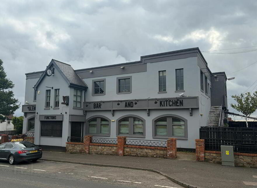 The Glenowen Inn, 108-112 Glen Road, Andersonstown, Belfast, BT11 8BH