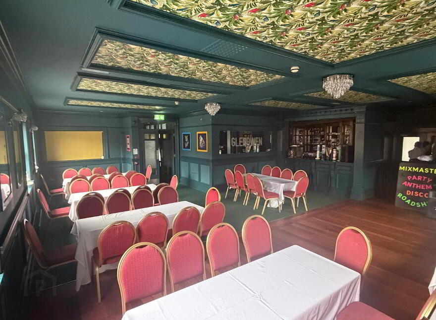 The Glenowen Inn, 108-112 Glen Road, Andersonstown, Belfast, BT11 8BH