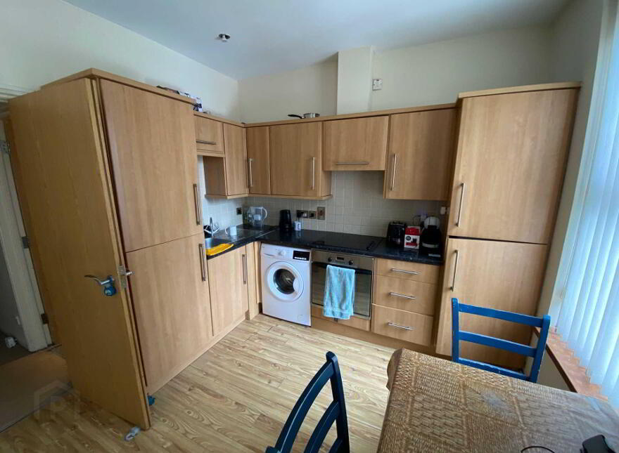 Apt 2 4, Templemore Avenue, Albertbridge, Belfast, BT5 4FT