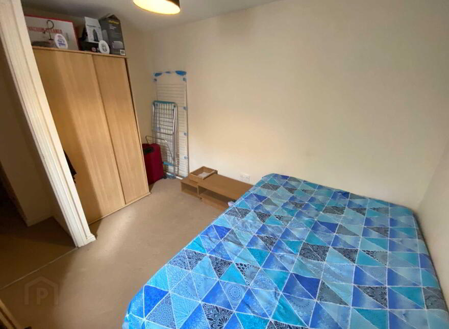 Apt 2 4, Templemore Avenue, Albertbridge, Belfast, BT5 4FT