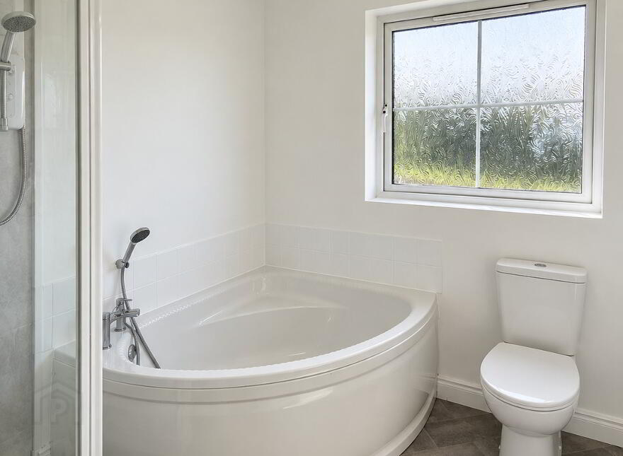 30 Carrigart Manor, Tyllygally, BT65 5ET