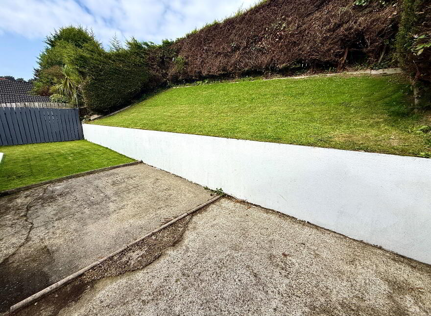 117 Hatmore Park, Derry, BT48 0QR