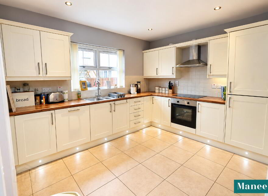 18 Lisnamonaghan Meadows, Dungannon, BT70 3NH