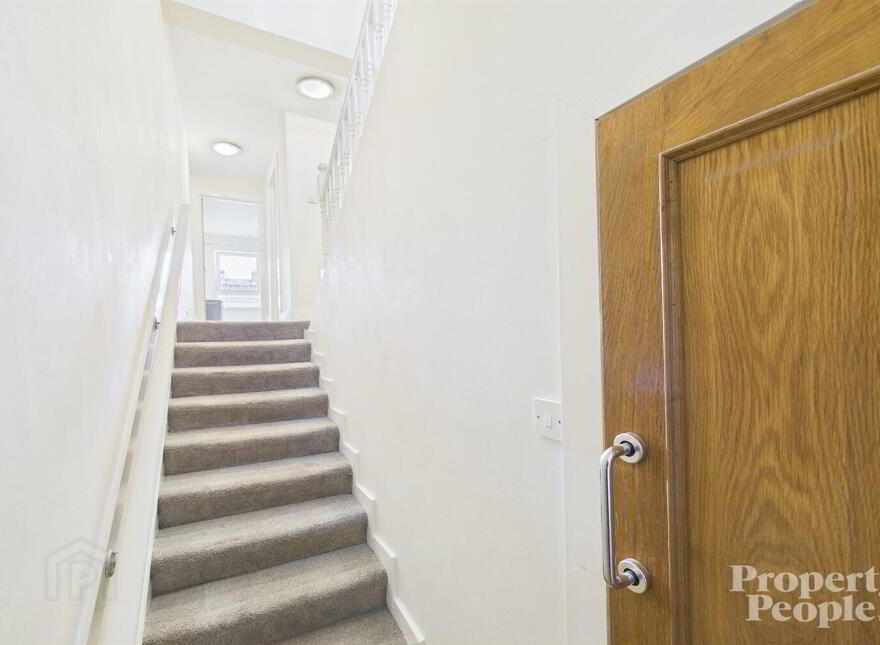APT 3, 16 Glandore Avenue, Belfast, BT15 3FB