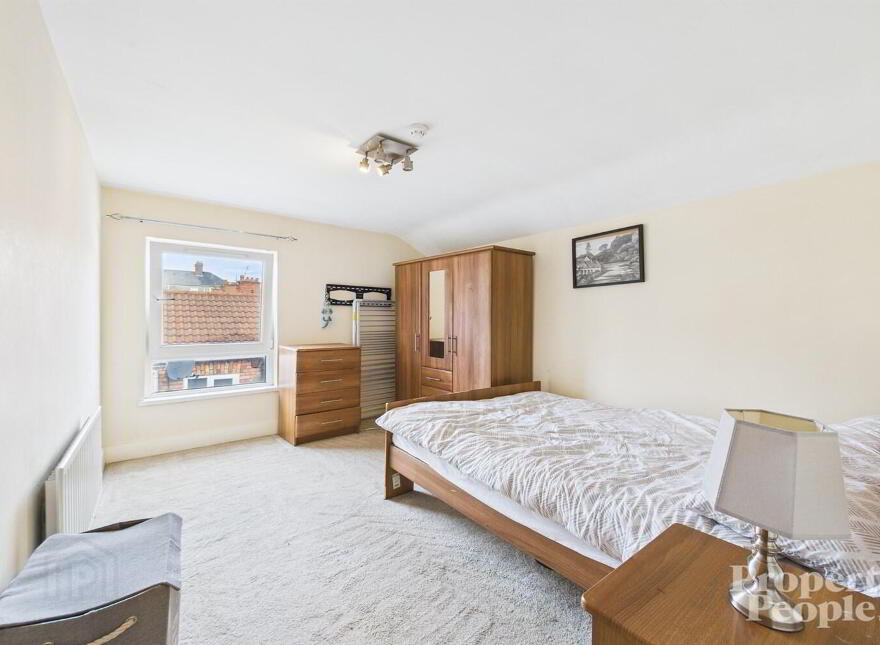APT 3, 16 Glandore Avenue, Belfast, BT15 3FB