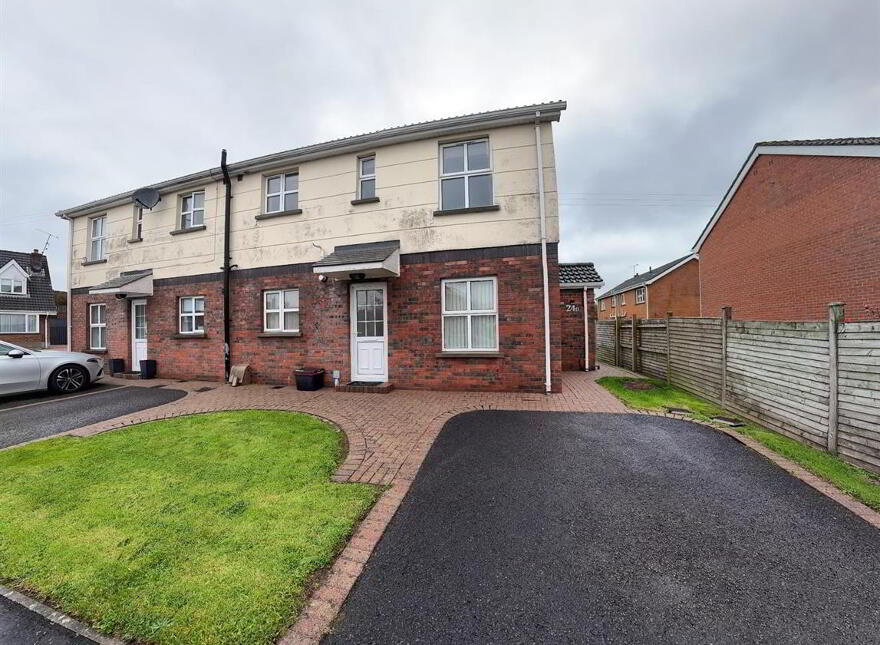 24C Muskett Gardens, Carryduff, Belfast, BT8 8QW
