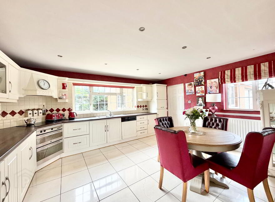26 Lissan View, Dublin Road, Omagh, BT78 1TR