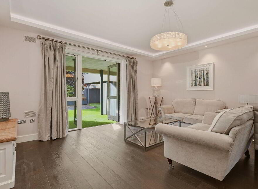 Apartment 4 Embassy Court, Sandymount, Sandymount, D04F656