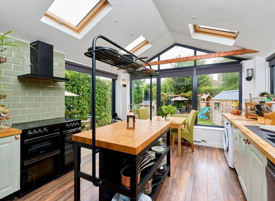 66 Castleknock Road, Castleknock, Castleknock, D15P2KX